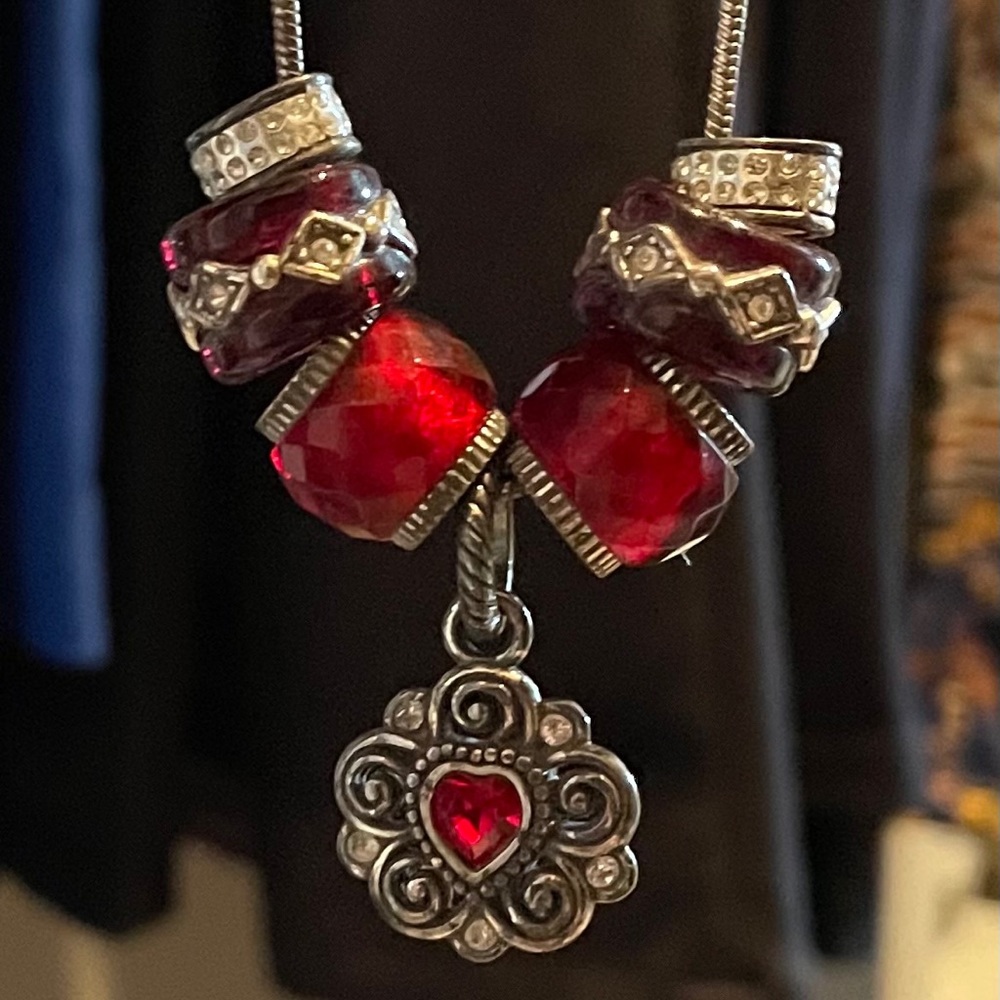 ♥️Ladies Brighton charm adjustable necklace♥️